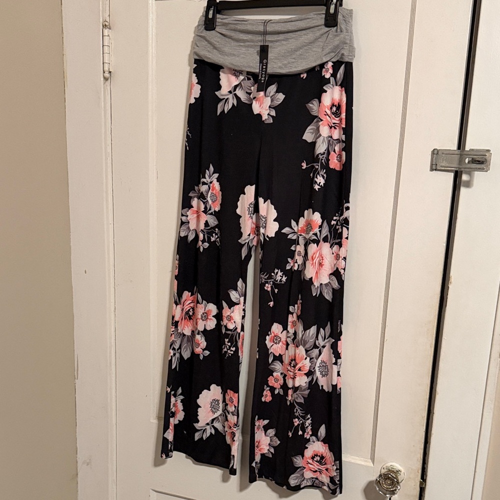 Gracyoga Floral Wide-Leg Pants